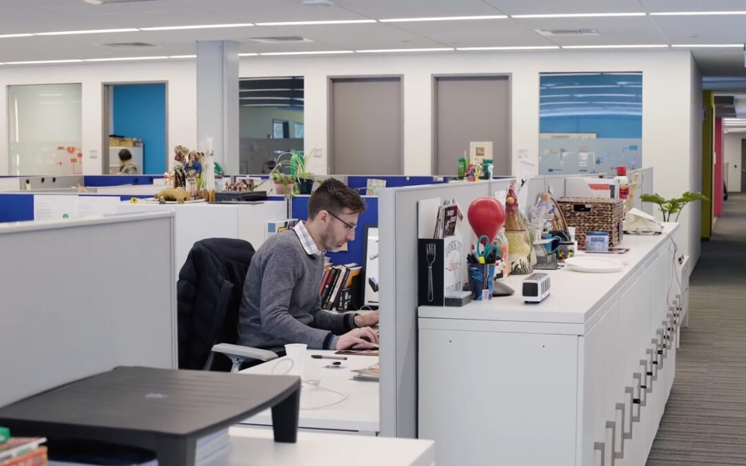 Schneider Electric | How Microsoft Teams helped create a successful HR marketing campaign